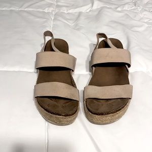 Steve Madden platform sandals